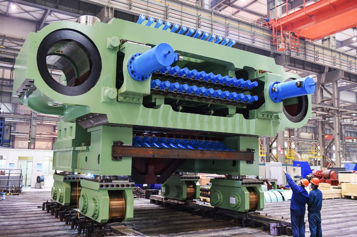 125MN拉伸機核心部件—重達(dá)1200余噸活動夾頭