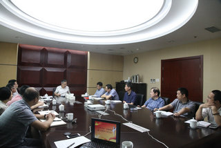 集團(tuán)公司召開“三嚴(yán)三實(shí)”教育第二專題學(xué)習(xí)研討會