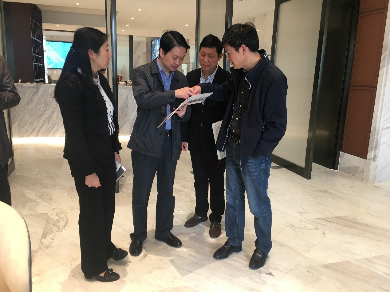 拱墅區(qū)區(qū)委宣傳部黃建正部長調(diào)研信聯(lián)文創(chuàng)園